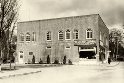 West Linn's First City Hall 1936 - Old Oregon Photos
