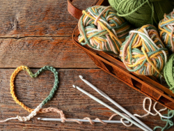 Common Threads: Summer Learn-to-Crochet Class with Laura Bock