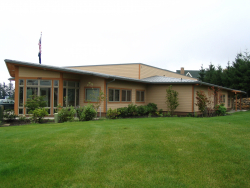The West Linn Adult Community Center is located at 1180 Rosemont Road in West Linn, Oregon. Programs offered at the ACC are mana
