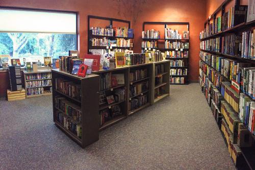 The Book Nook Used Bookstore | City of West Linn Oregon Official Website